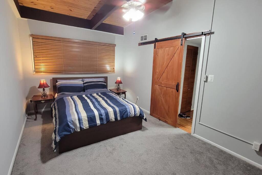 Entire One Bedroom Apartment Annandale Bagian luar foto